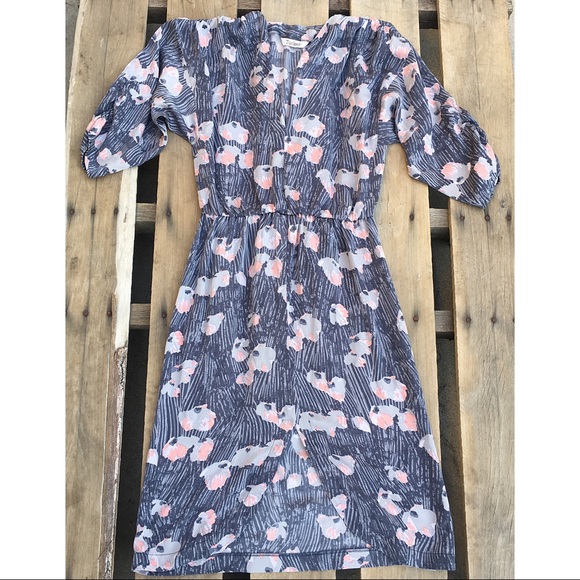 Tucker Dresses & Skirts - Tucker dress